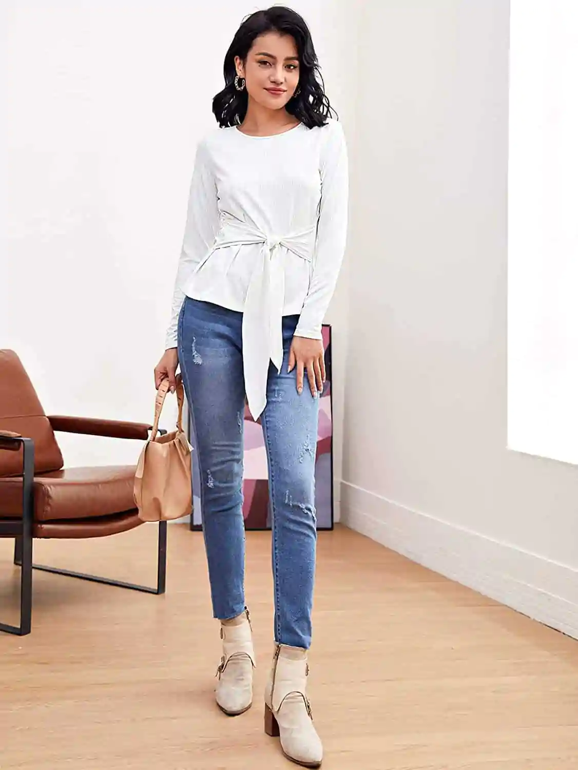 Light White 05